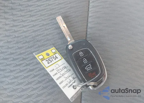 2017 Hyundai Santa Fe Sport 2.4L из США, поврежденный, VIN 5NMZTDLB4HH025983